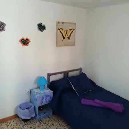 Casa de hóspedes Academy House Vecindario (Gran Canaria)