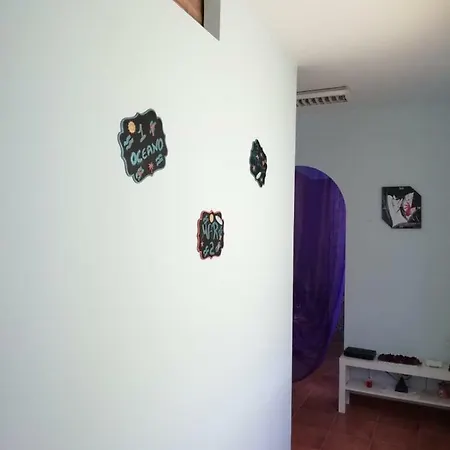 Casa de hóspedes Academy House Vecindario (Gran Canaria)